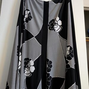 Black and White Floral Women's Skirt